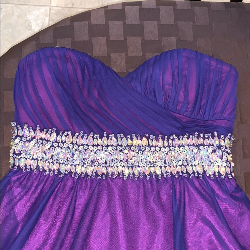 Prom/Formal Party Dress - Picture 2 of 5